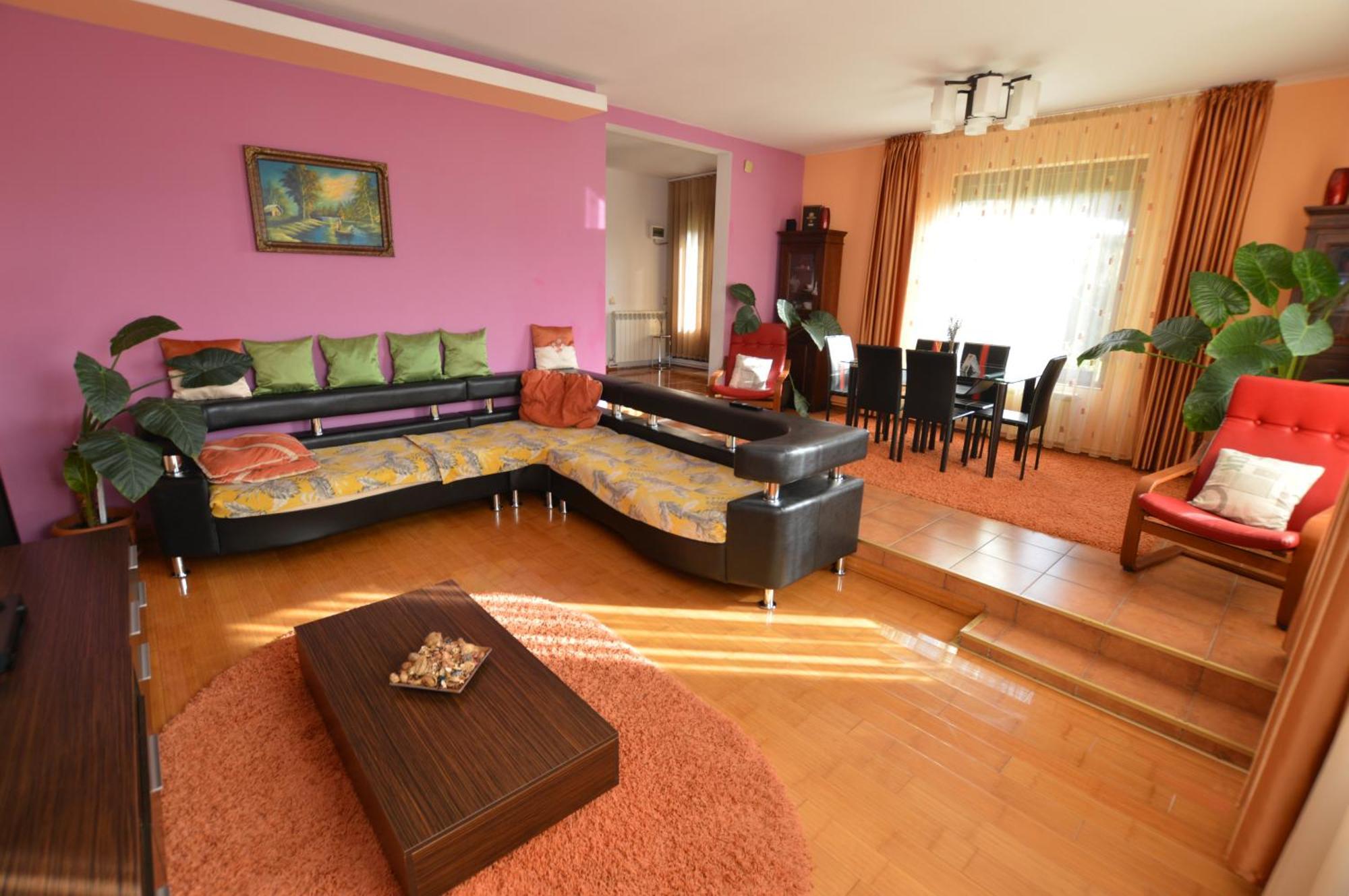 Casa Irina Villa Piatra Neamt Exterior photo